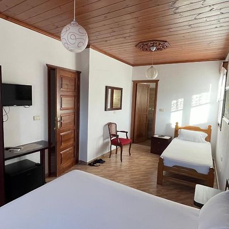 Denis Guesthouse 1930 Gjirokastër Dış mekan fotoğraf